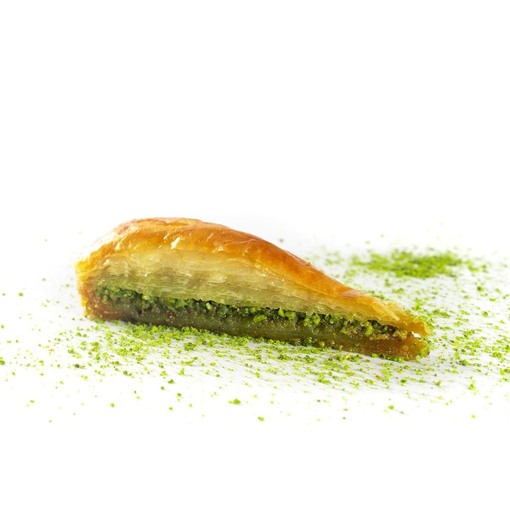 Payna Pistachio Carrot Slice Baklava 4 slice 180 gm