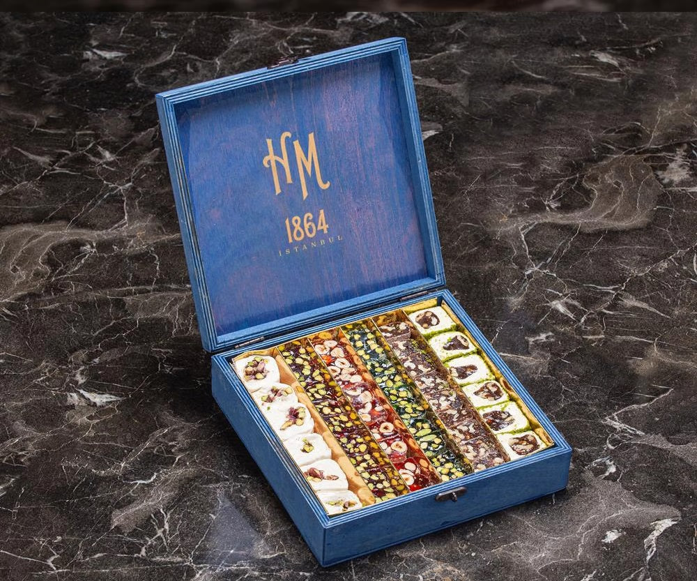 Hafiz Mustafa Premium Mixed Delight (Blue Wooden Box) SF Traders